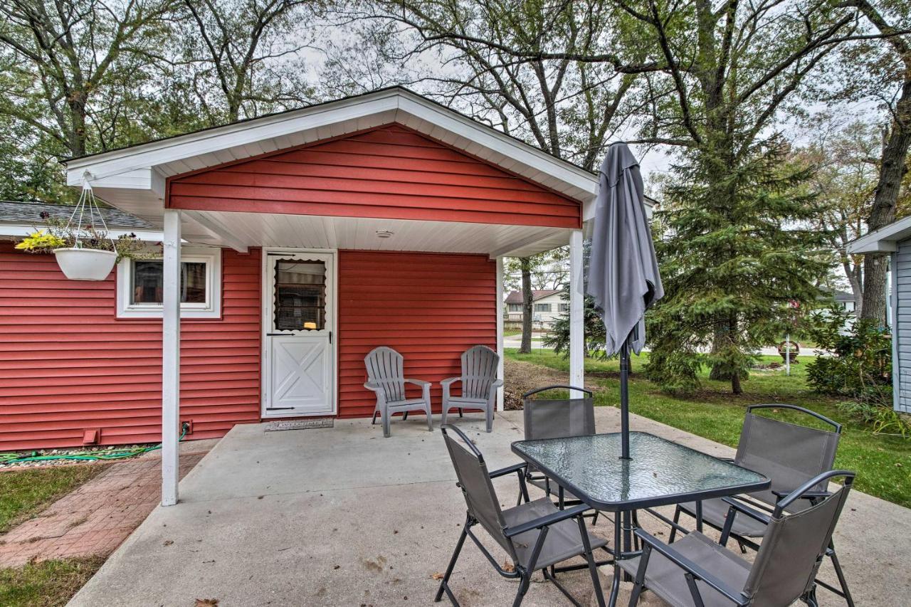 National City Cottage With Patio, Steps To Lake! Eksteriør bilde