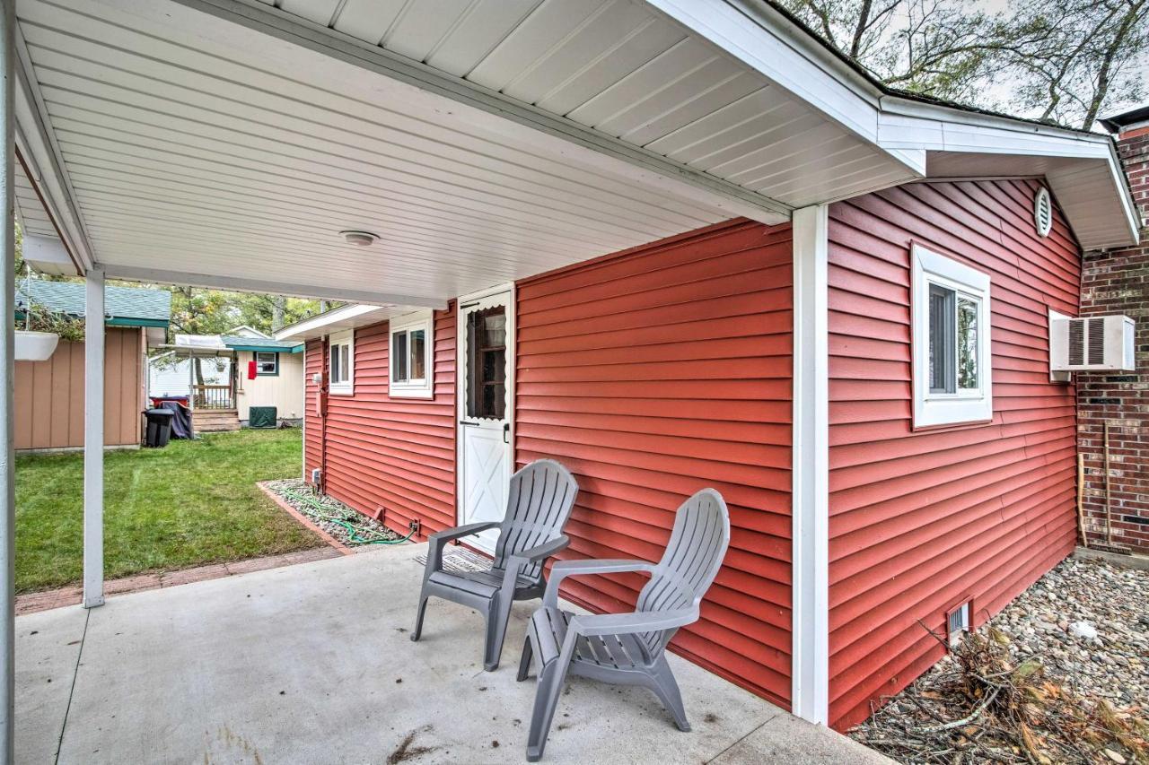 National City Cottage With Patio, Steps To Lake! Eksteriør bilde