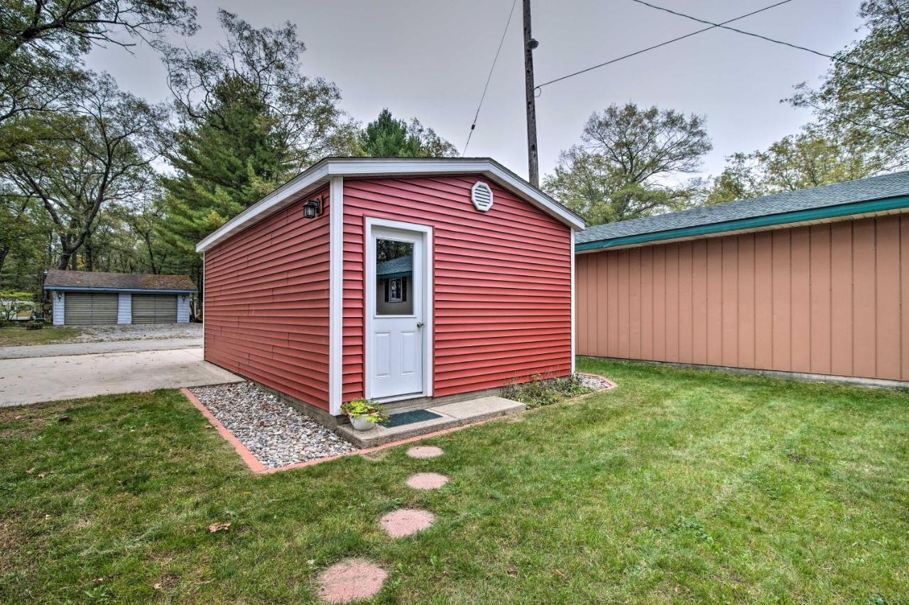 National City Cottage With Patio, Steps To Lake! Eksteriør bilde